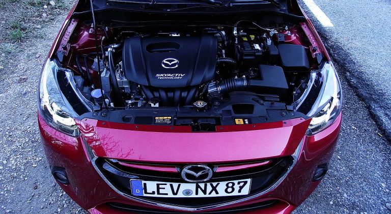 Mazda SkyActiv-G 1.5 engine