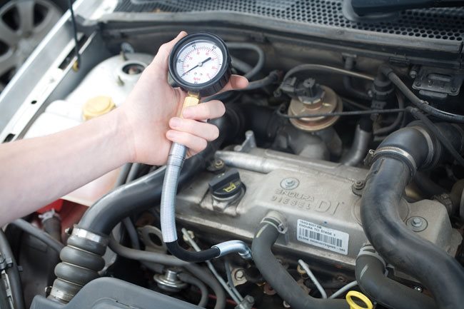 Simple tips for engine diagnostics before buying a car