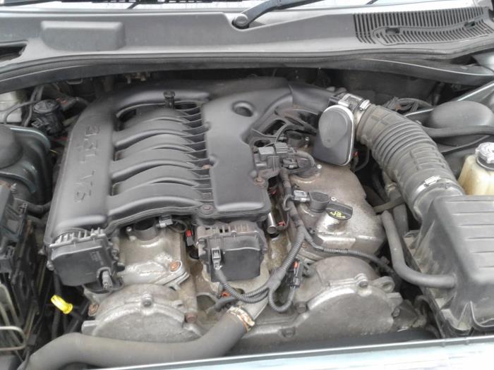 Chrysler 3.5 V6 engine