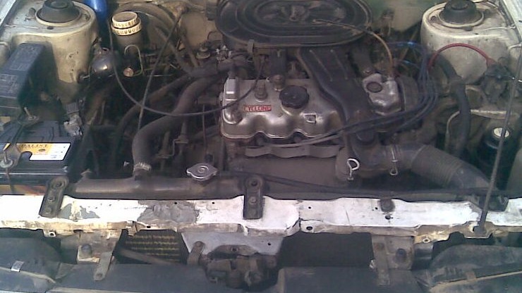 Mitsubishi 4G32 1.6 engine