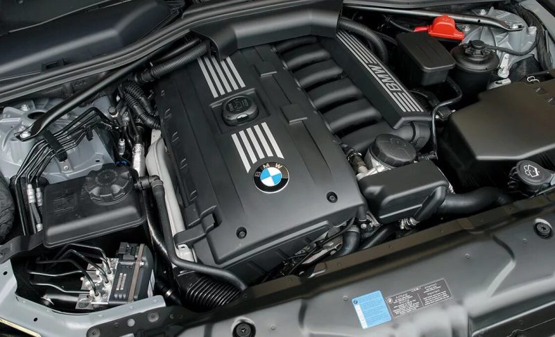 BMW N53B30 engine