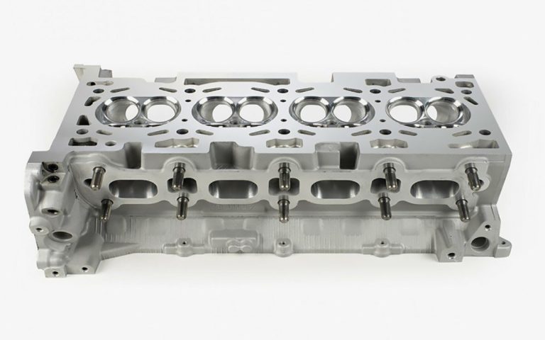 The cylinder head: what it is and how the cylinder head is organized