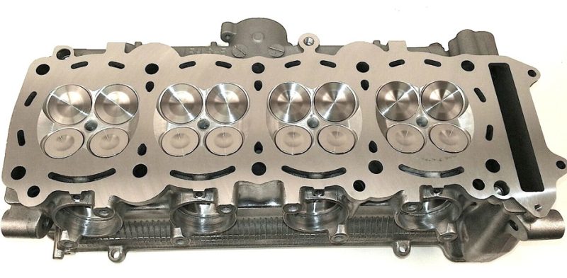 The cylinder head: what it is and how the cylinder head is organized