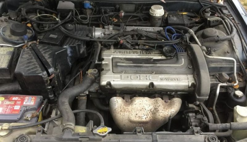 Mitsubishi 4G67 1.8 engine