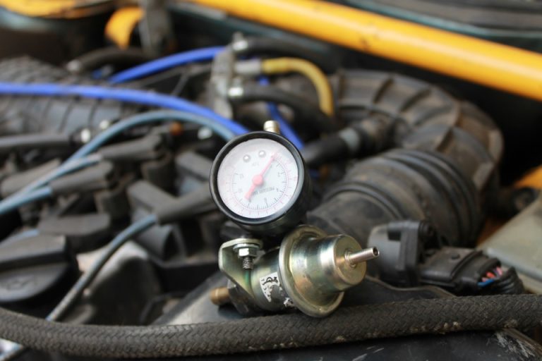 Fuel pressure: why it is important and how to check it