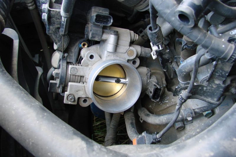 What is a throttle valve and what is it for